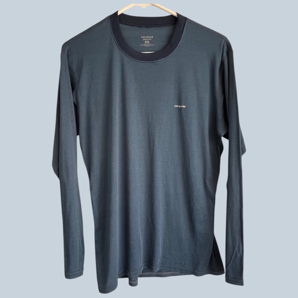 Patagonia Vintage MENS Capilene Medium Blue Long Sleeve Shirt Size L
